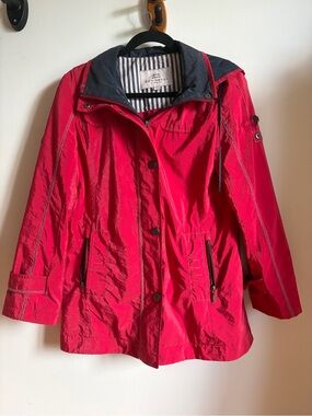 Women's Red Lightweight Packable Jacket